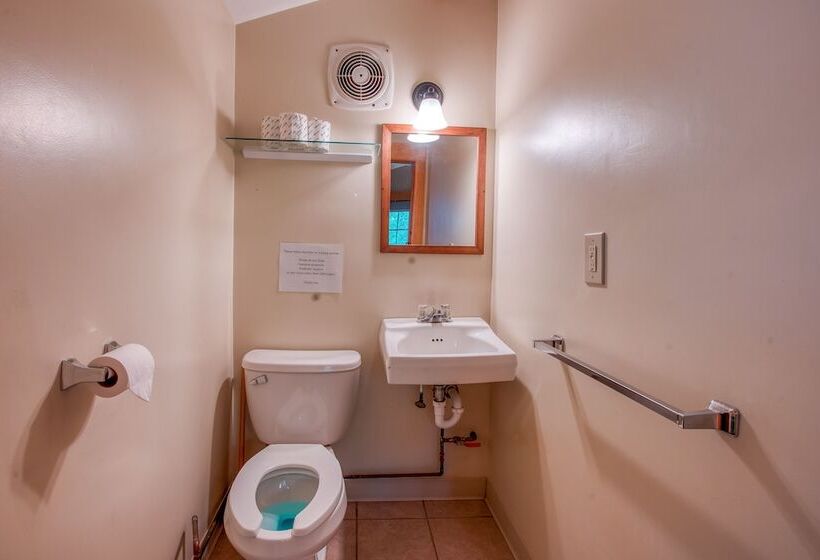 호텔 Danforth Bay Camping And Rv Resort