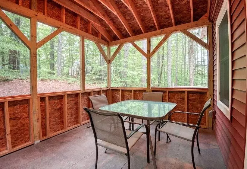 Hotelli Danforth Bay Camping And Rv Resort