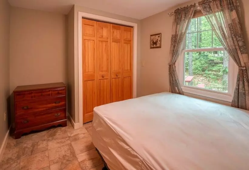 Hotelli Danforth Bay Camping And Rv Resort