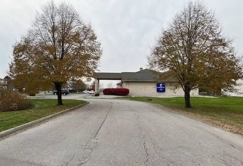 Hotelli Express Inn & Suites