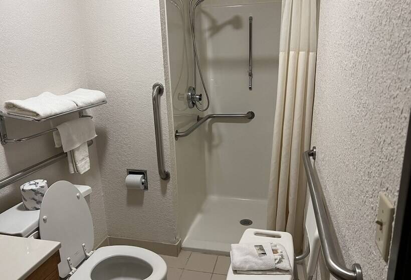 Otel Express Inn & Suites