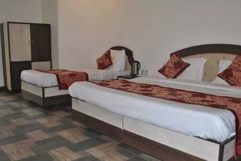 ホテル Goroomgo Mahaluxmi Palace Katra