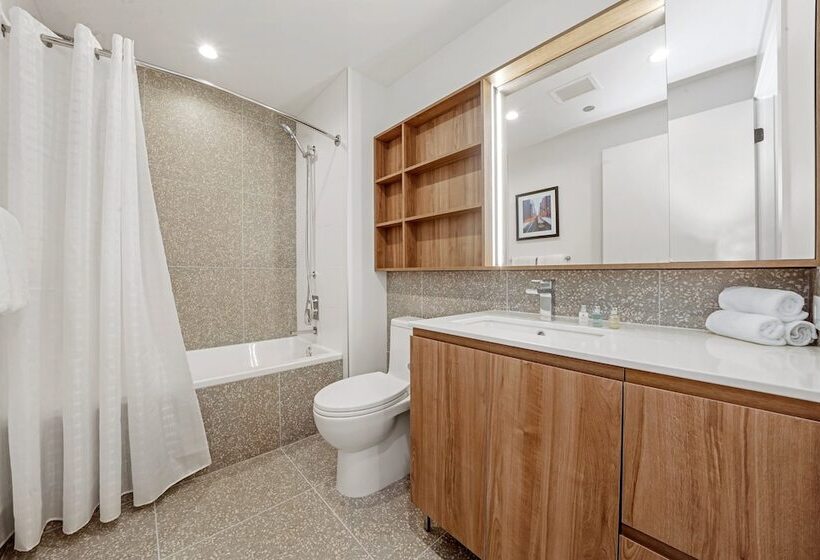 ホテル Level Chicago River North