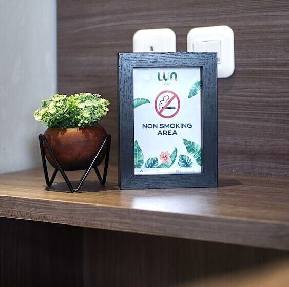 Lun Hotel Manado