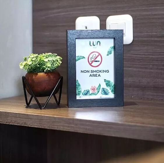 Lun Hotel Manado