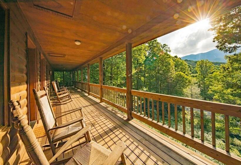 호텔 Mount Mitchell Eco Retreat