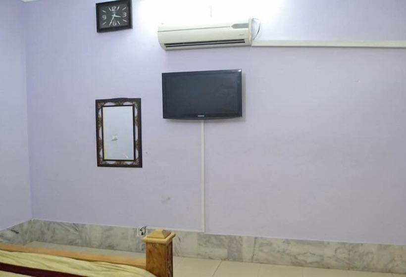 Nazara Hotel And Restaurant