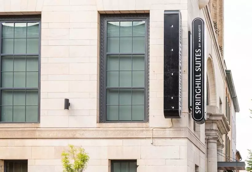 هتل Springhill Suites By Marriott Baltimore Downtown Convention Center Area