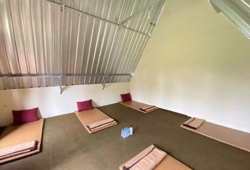 Hotel Supercamp Sakura Hills