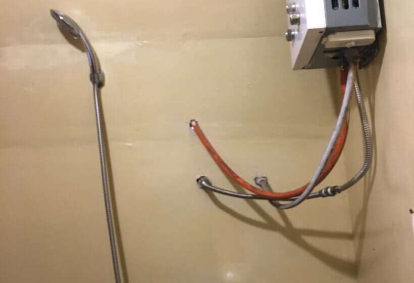 Отель The Lawu Park Resort