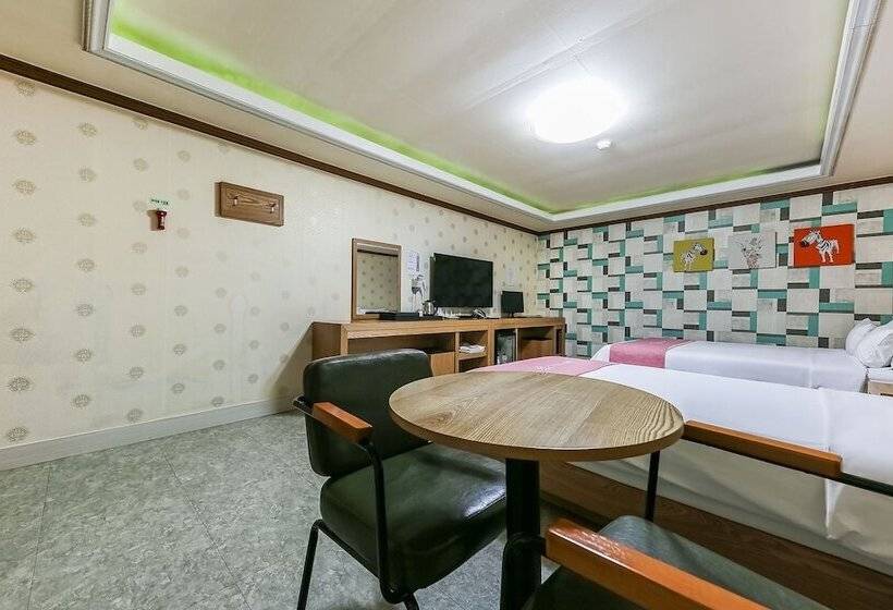 Kwang Hye Won Some Self Check In Motel