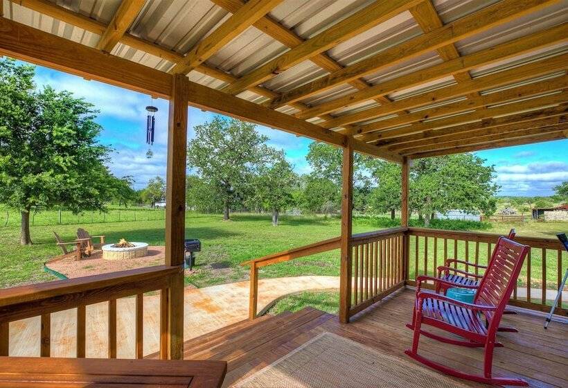 Luxurious & Intimate Cottage In Fred Wine Country!