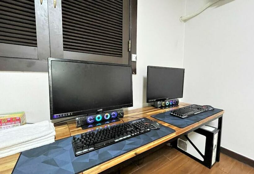 מוטל Daejeon Yucheon Full House