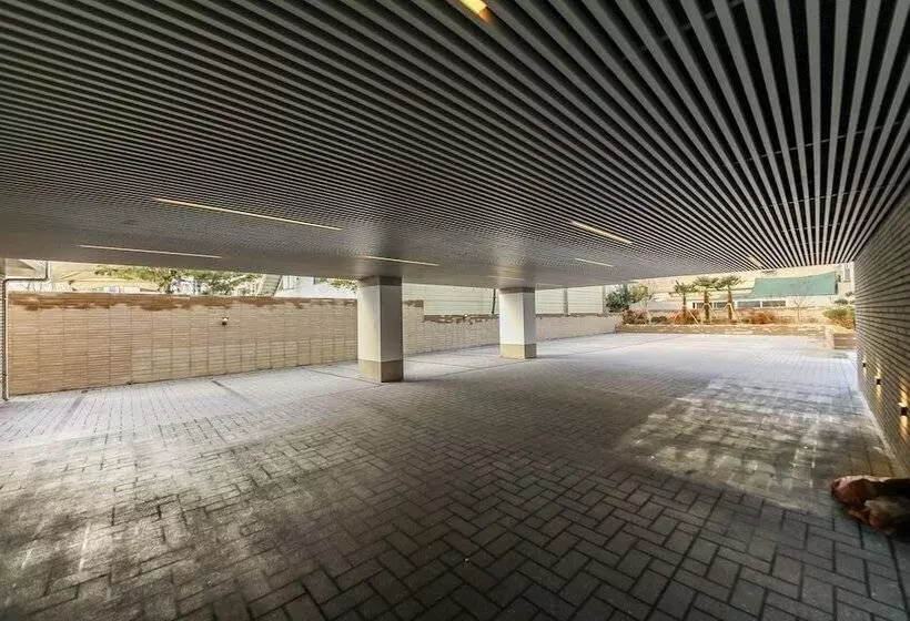 مُتل Jinju Hotel Ondo