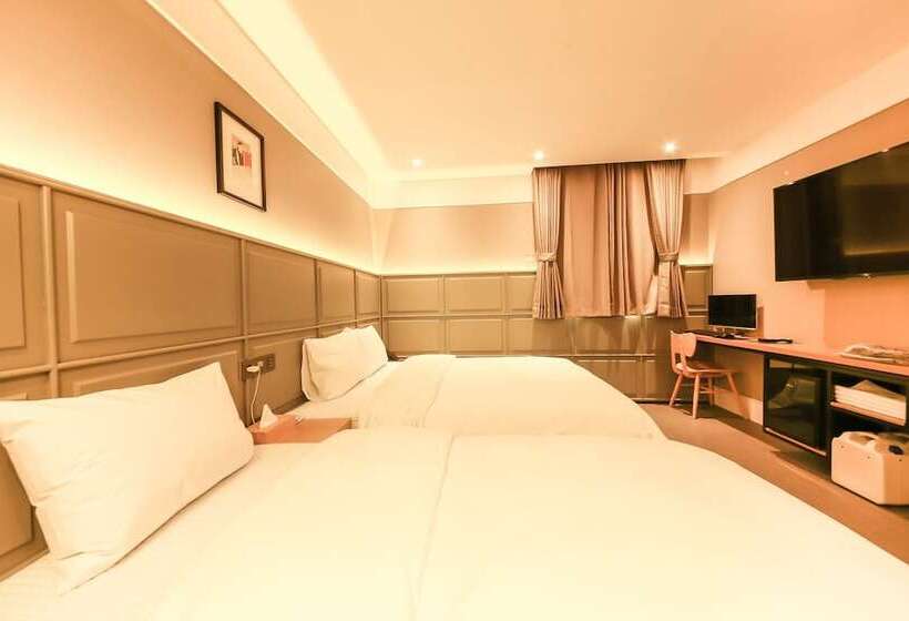 汽车旅馆  Jinju Hotel Ondo