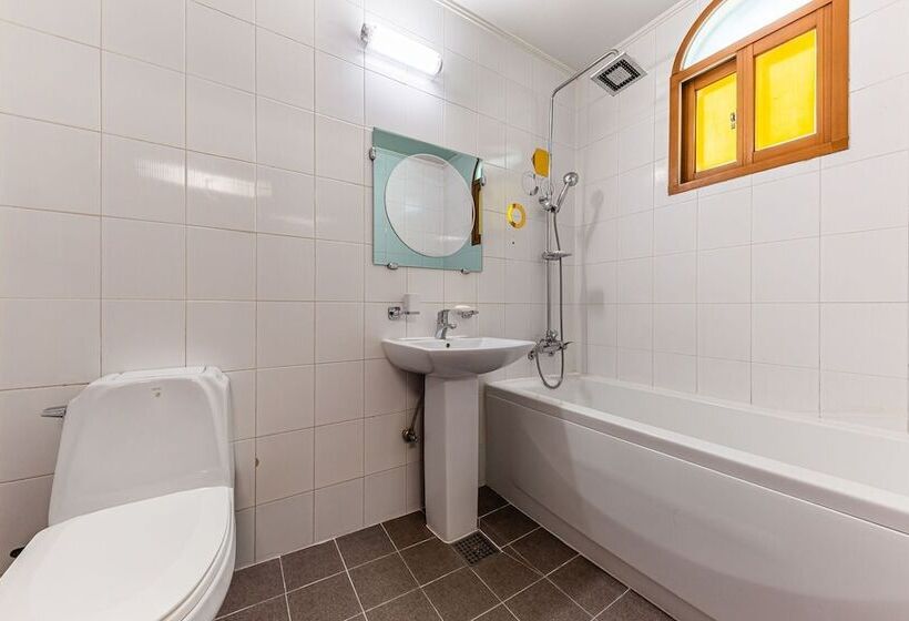 汽车旅馆  Yesan Bobos