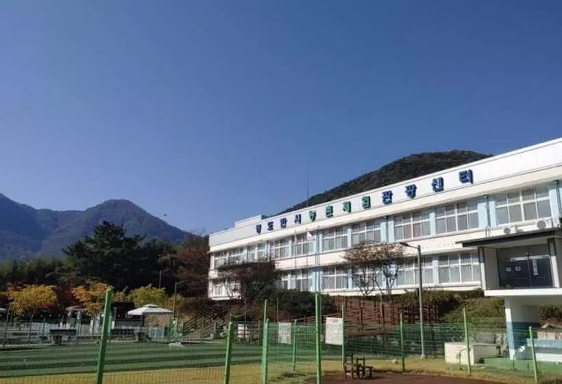 Majatalo Cheongdo Wonderland Dog Camping Caravan
