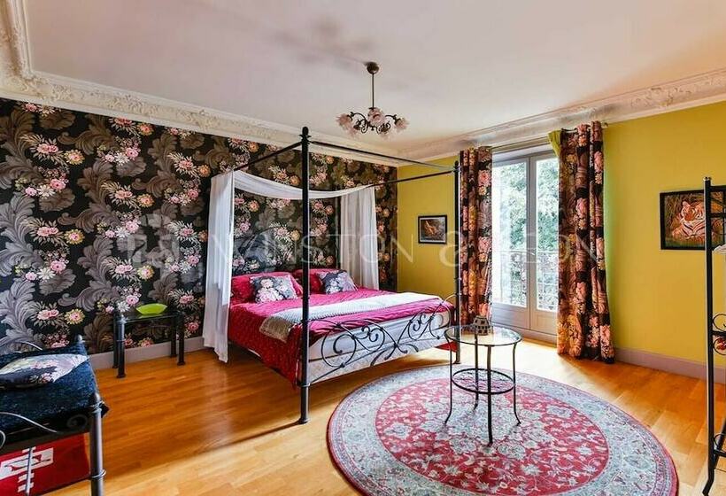 פנסיון Château De La Feuilleraie