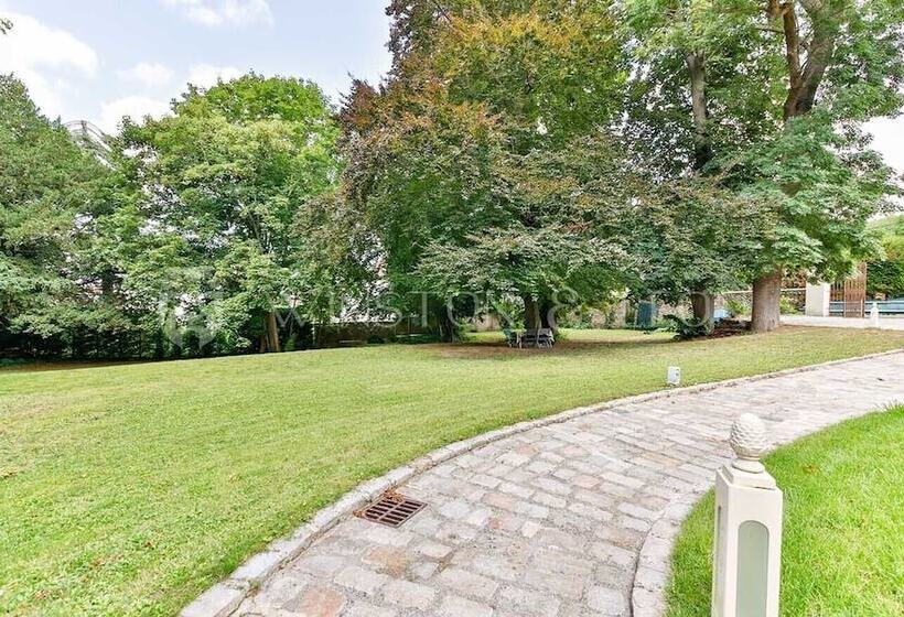 פנסיון Château De La Feuilleraie