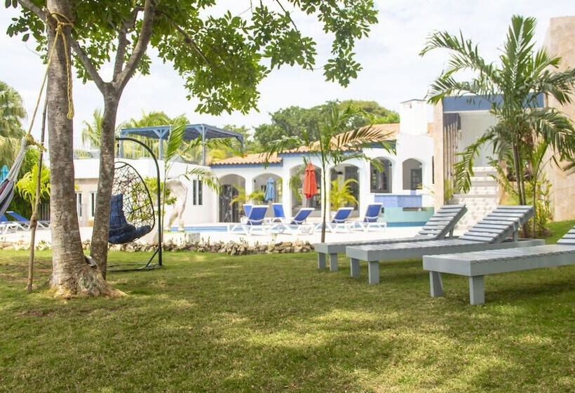 پانسیون High Life Villa