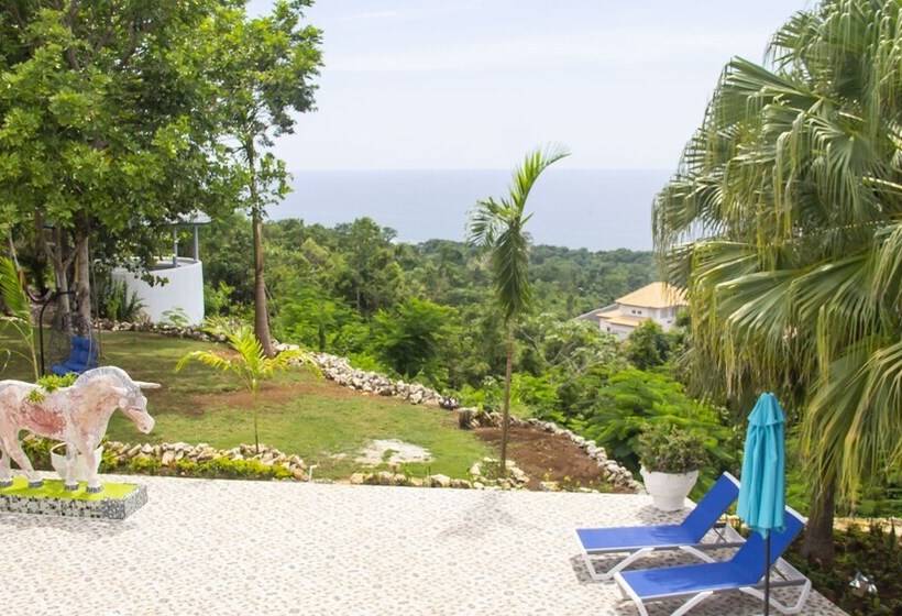 پانسیون High Life Villa