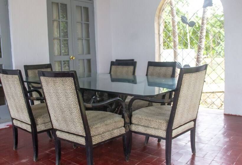 پانسیون High Life Villa