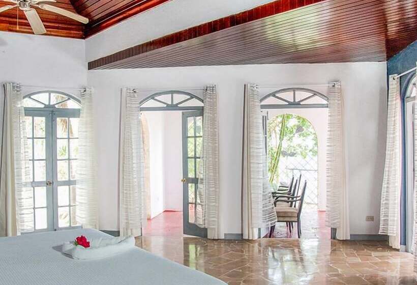 پانسیون High Life Villa