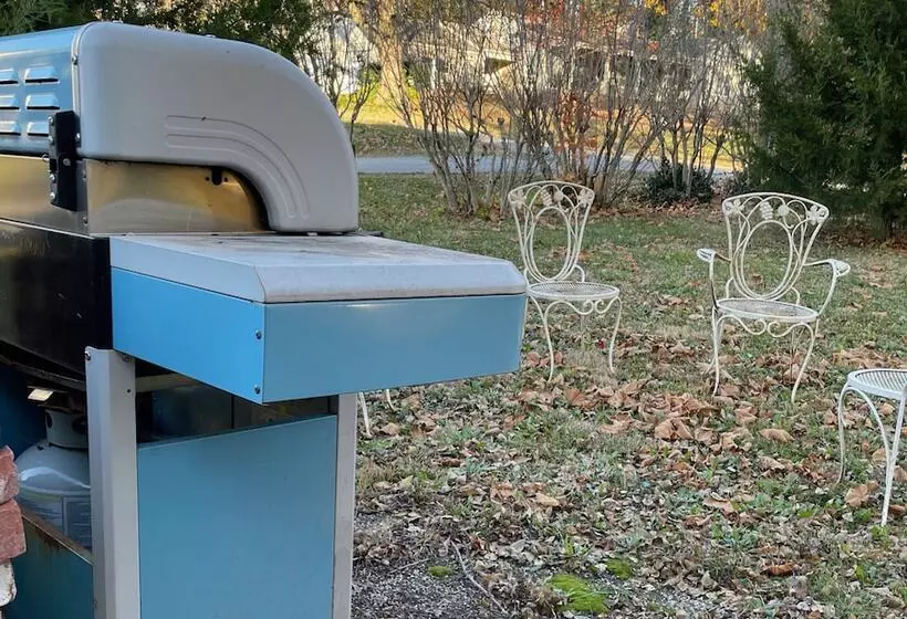 Majatalo Kaskaskia Place