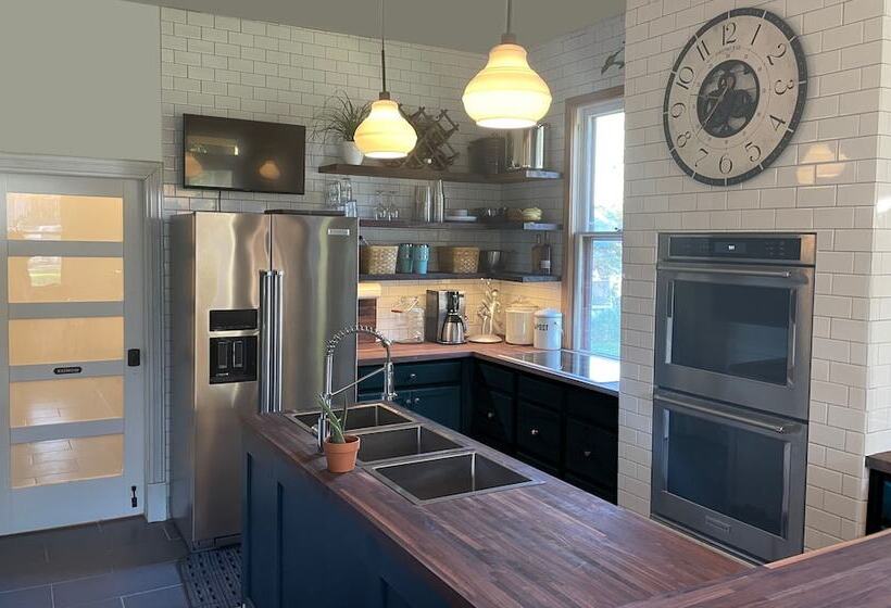 Panzió Kaskaskia Place