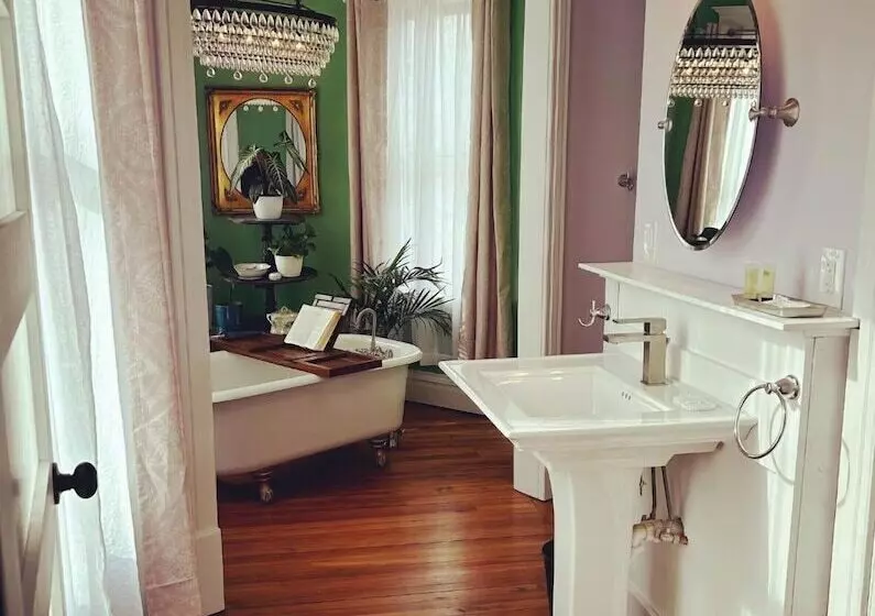 Majatalo Kaskaskia Place