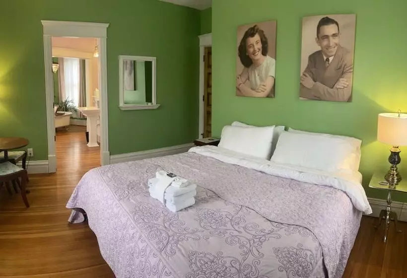 Majatalo Kaskaskia Place