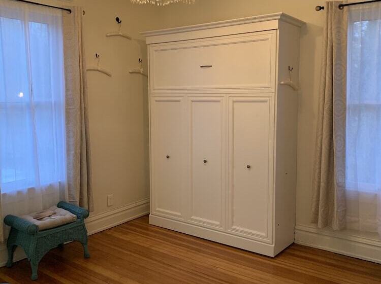 Panzió Kaskaskia Place