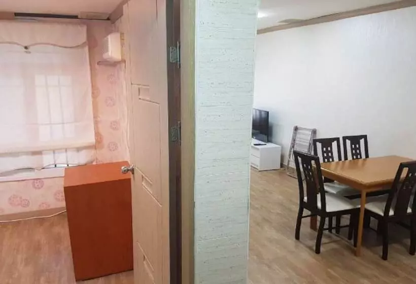 ペンション Sokcho Chowon Resortel