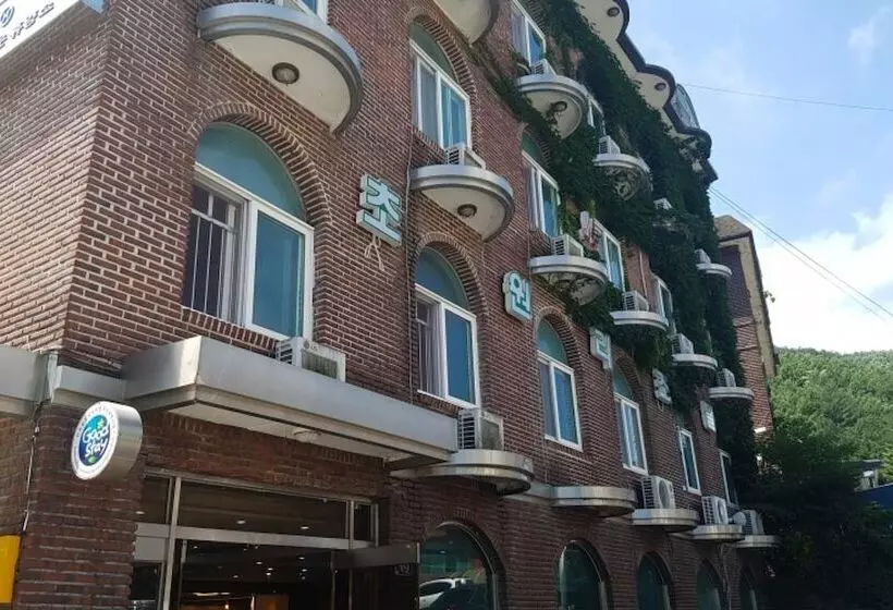 ペンション Sokcho Chowon Resortel