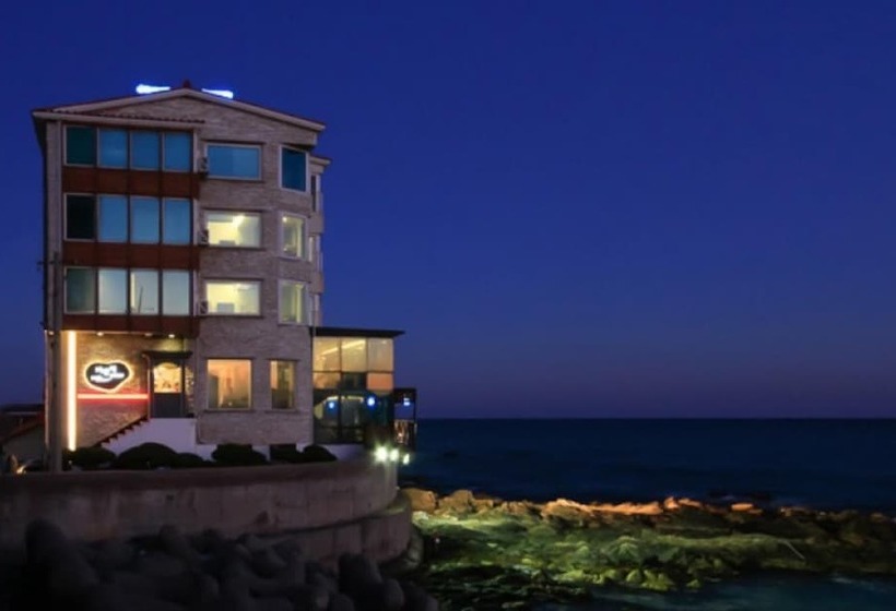 Uljin Firenze Gogung Pension