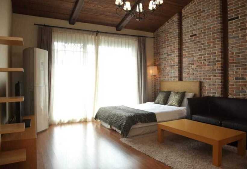 Yeoncheon Herb Village Pension