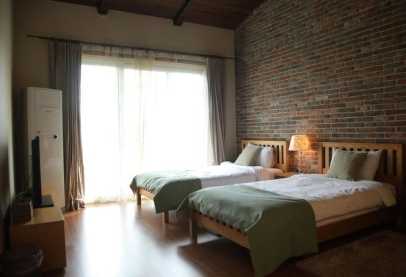 Yeoncheon Herb Village Pension