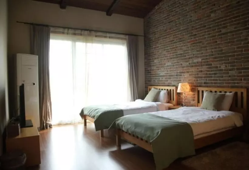 Yeoncheon Herb Village Pension