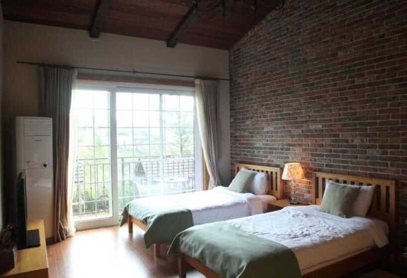 Yeoncheon Herb Village Pension