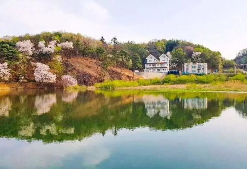 Anseong Pension Ddeulanche