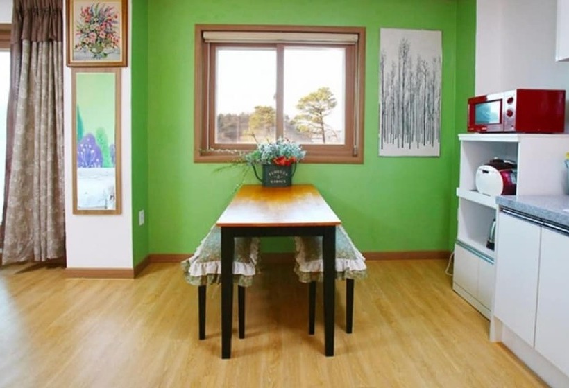 Anseong Pension Ddeulanche