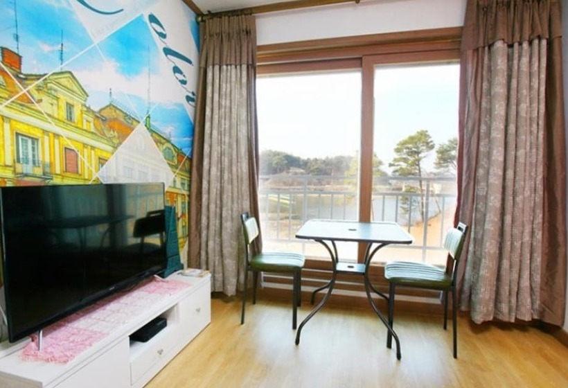 Anseong Pension Ddeulanche