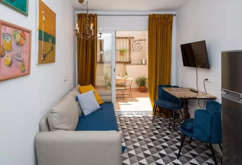 ベッドアンドブレックファースト Portus Gaditanus Sxviii Patio Andaluz