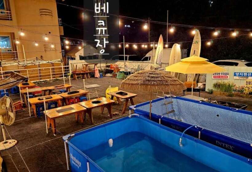 Boryeong Haebaragi Pension