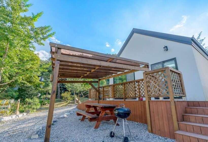 Chungju Garden Story Pension