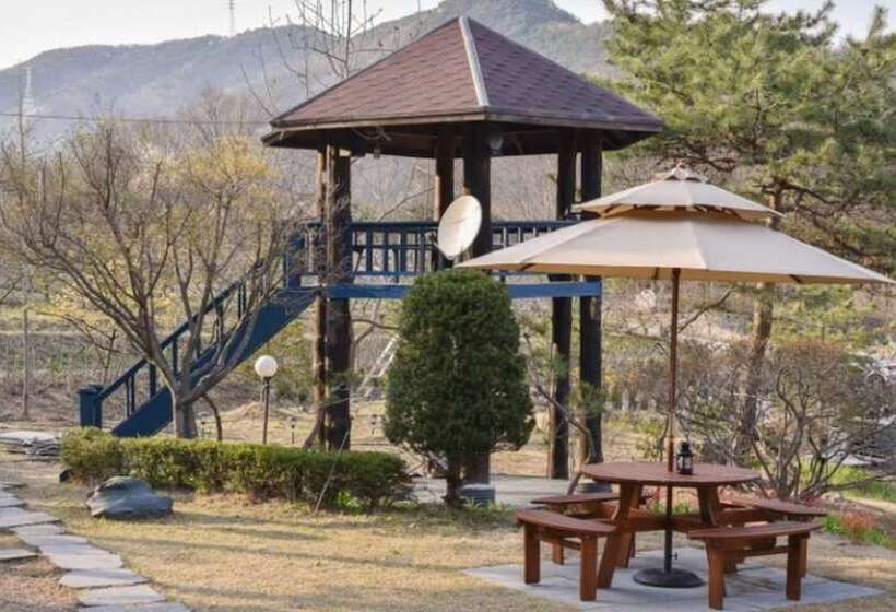 Chungju Garden Story Pension