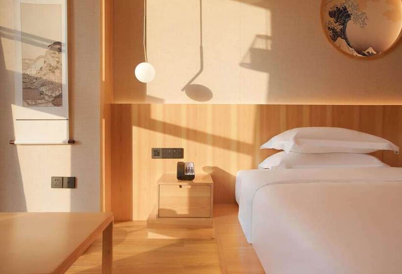 Days Hotel By Wyndham Changsha South