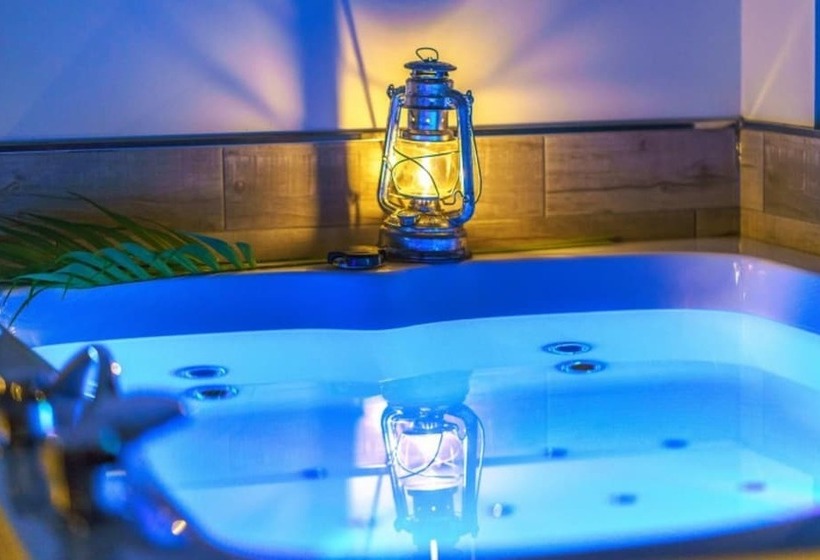 펜션 Gangleung Laimbichipensyeon