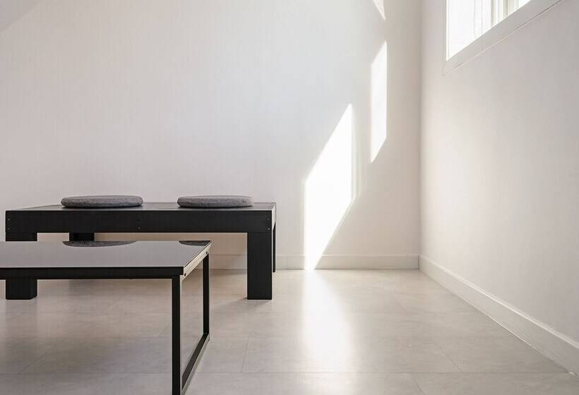 Gangneung Lacblanc Pension