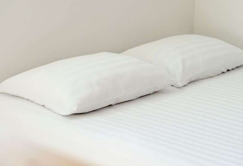 Gangneung Lacblanc Pension